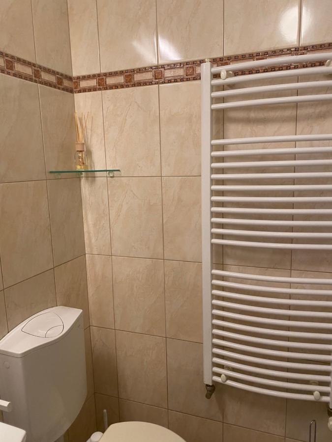 Blue Danube Apartment Downtown With Free Parking Budapest Exterior photo