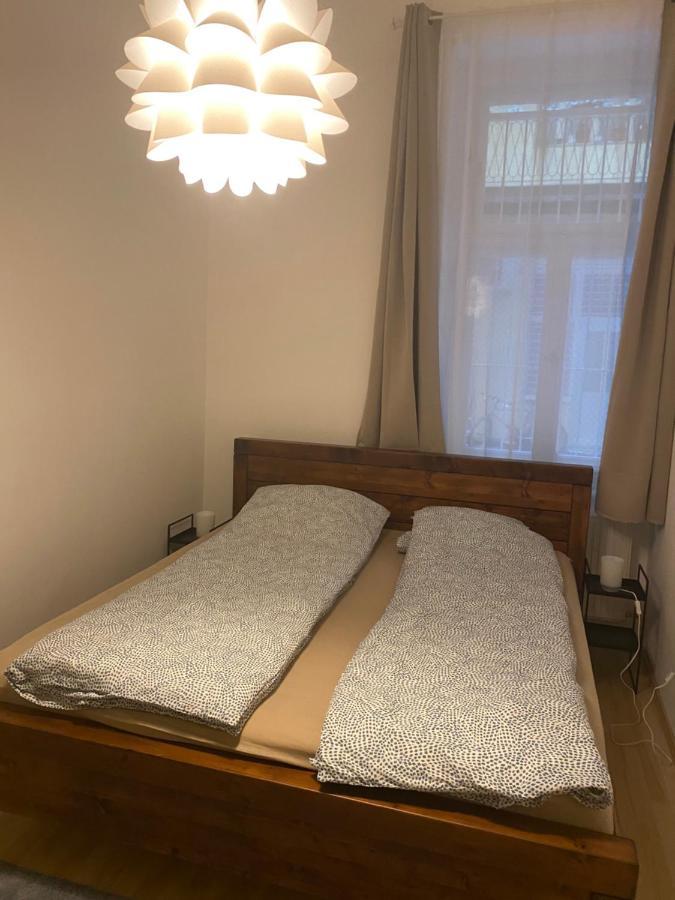 Blue Danube Apartment Downtown With Free Parking Budapest Exterior photo